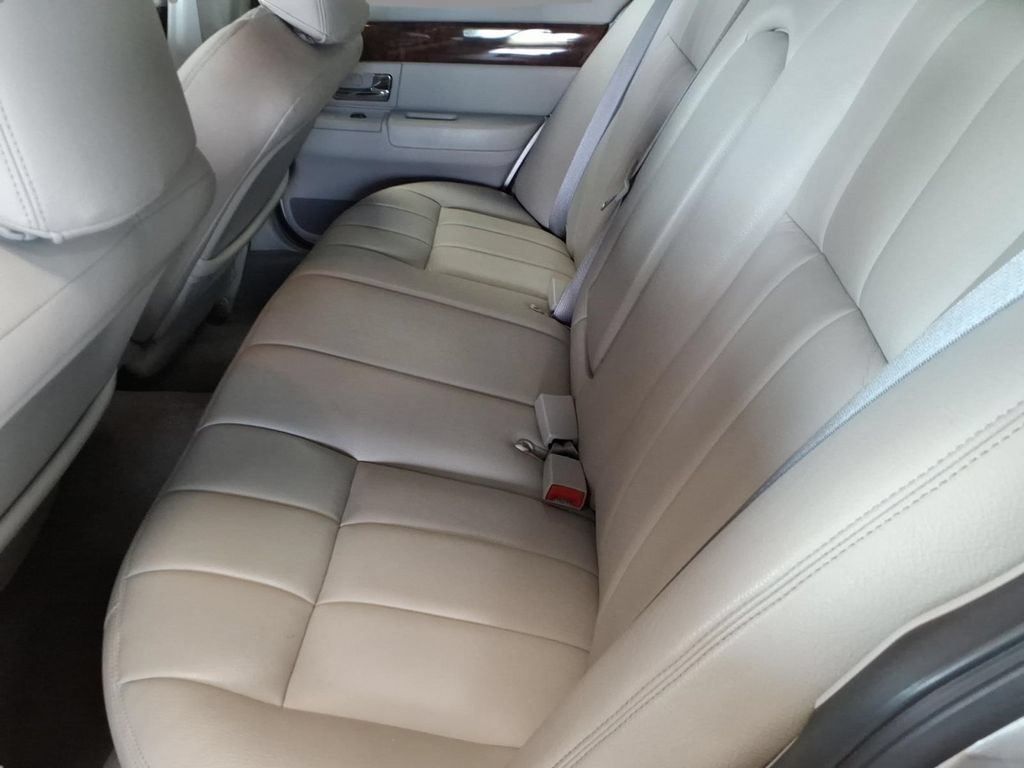 Used 2005 Mercury Grand Marquis GS RWD image 13