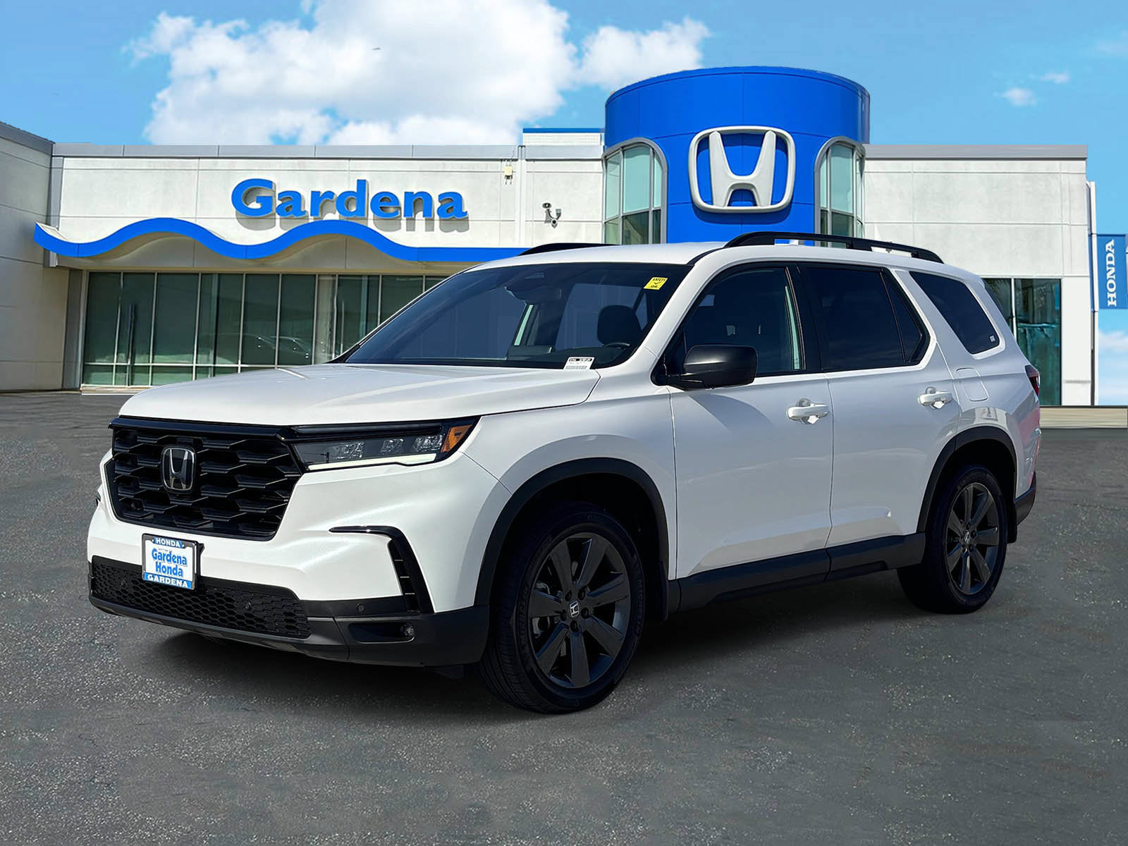 Used 2025 Honda Pilot Sport image 3