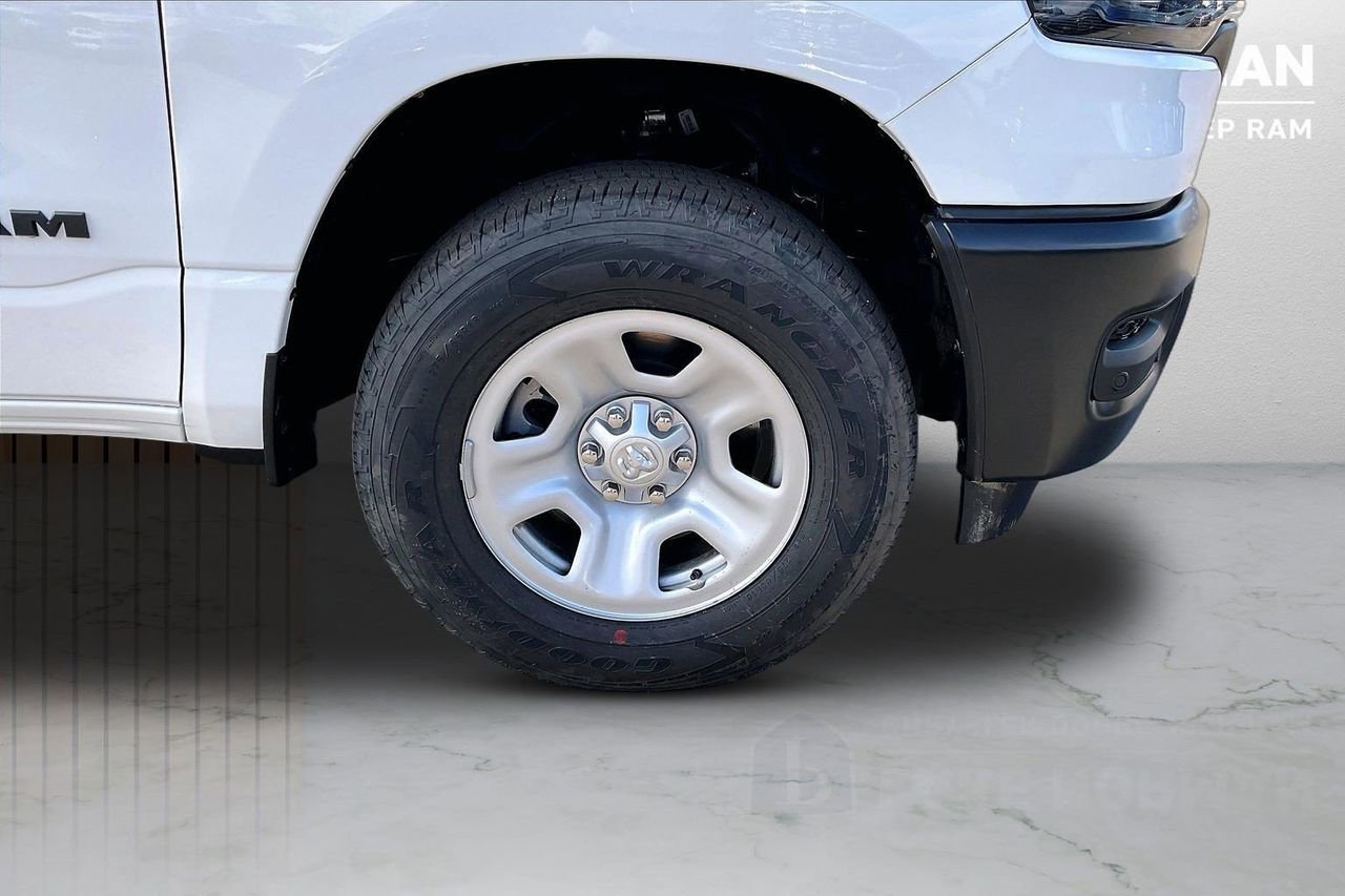 New 2026 RAM 1500 Tradesman w/ Trailer Tow Group AWD/4WD image 32
