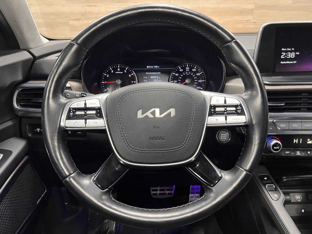 Used 2022 Kia Telluride SX w/ SX Prestige Package image 34