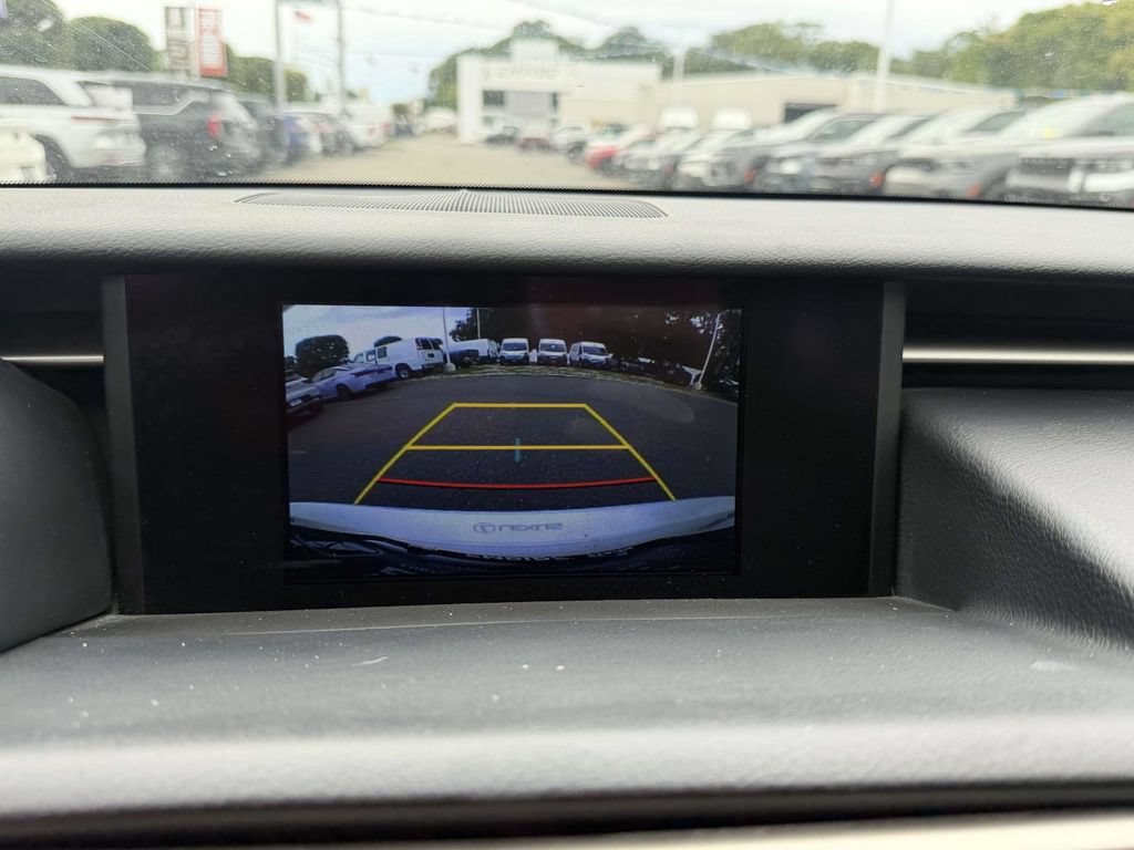 Used 2016 Lexus IS 300 AWD w/ F Sport Package image 31