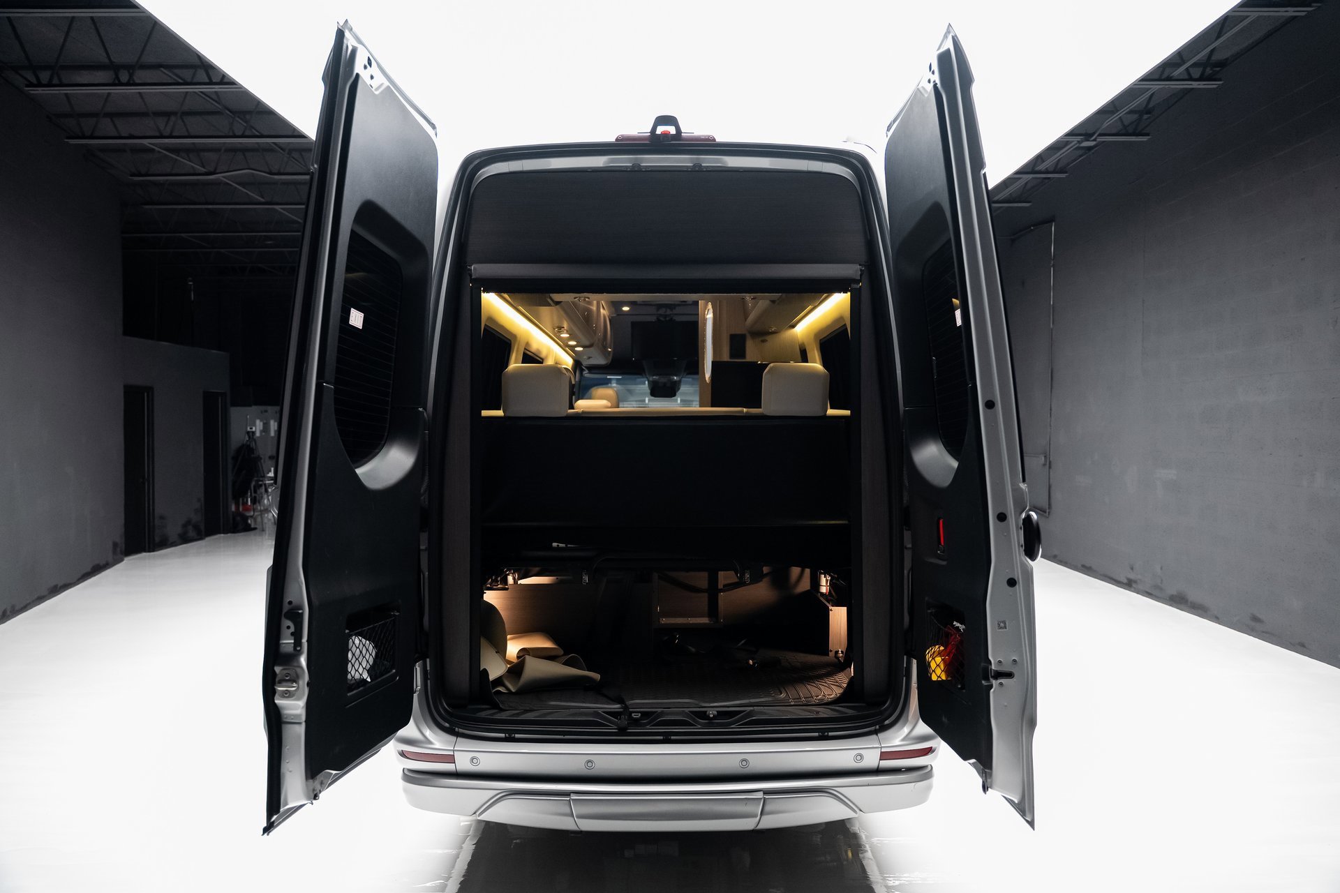 Used 2021 Mercedes-Benz Sprinter 3500 image 85