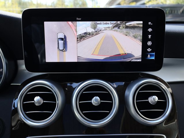 Used 2021 Mercedes-Benz GLC 300 4MATIC image 18