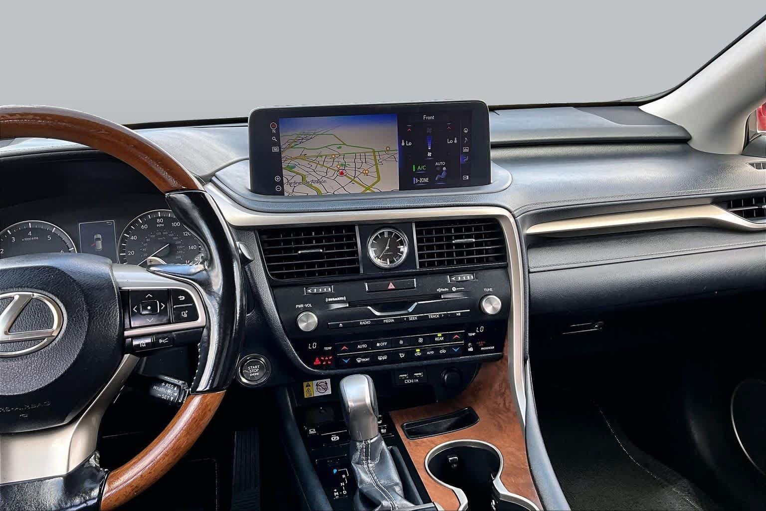Used 2021 Lexus RX 350L FWD w/ Premium Package image 7