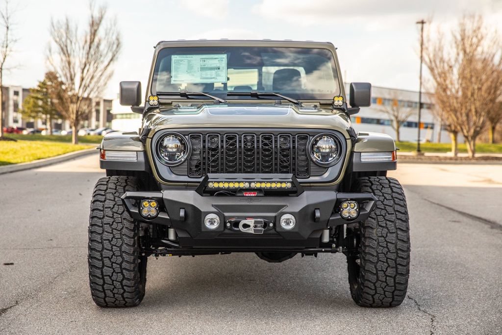 New 2026 Jeep Gladiator Rubicon w/ Safety Group AWD/4WD image 20