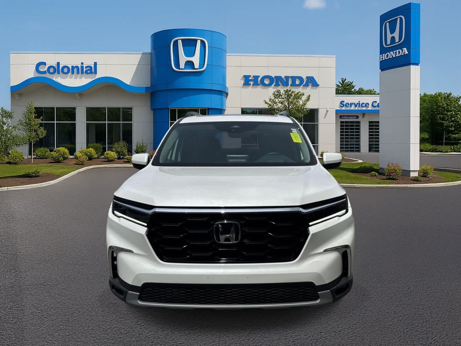 Used 2025 Honda Pilot Elite image 11