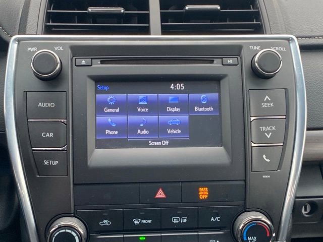 Used 2016 Toyota Camry LE FWD image 11