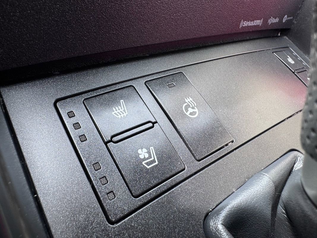 Used 2022 Lexus IS 350 F Sport w/ Memory Package image 27