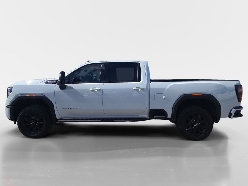 Used 2025 GMC Sierra 2500 AT4 AWD/4WD image 2