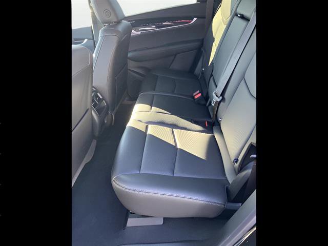 Certified 2025 Cadillac XT5 Premium Luxury w/ Technology Package AWD/4WD image 9
