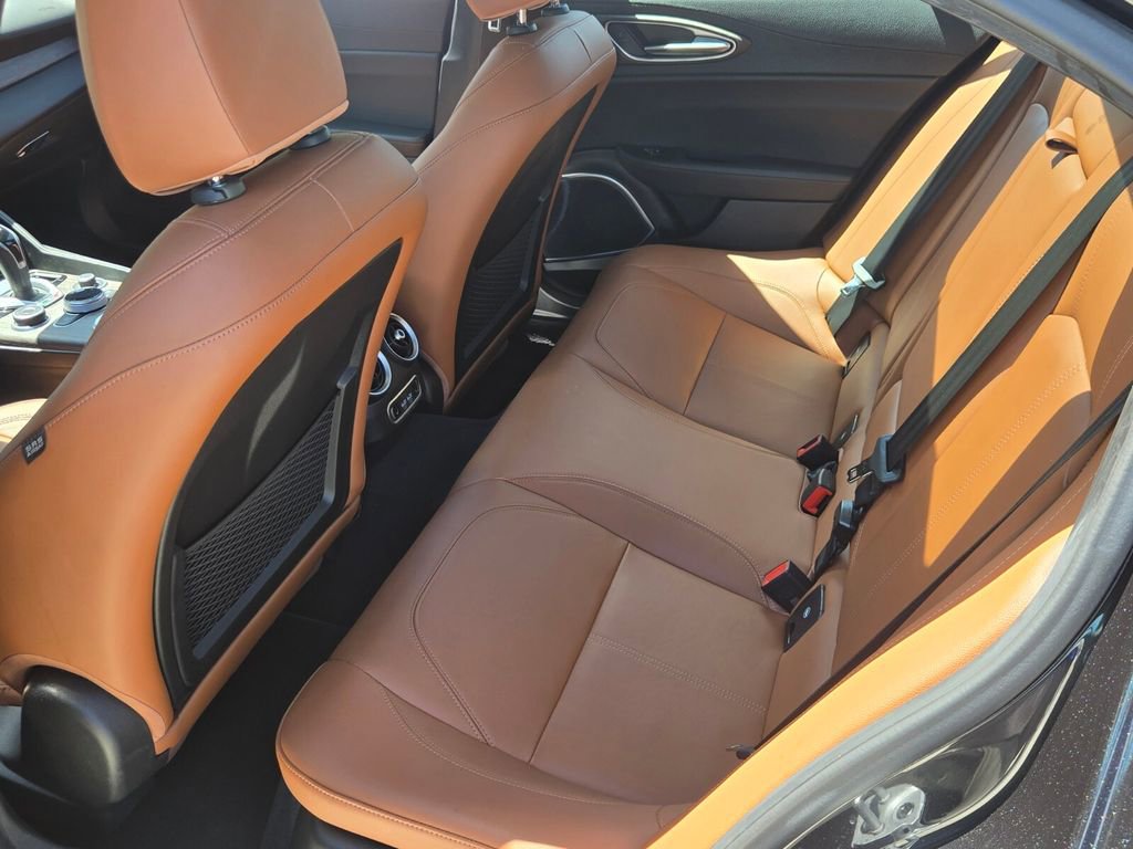 Used 2022 Alfa Romeo Giulia Ti w/ Active Assist Plus Package image 11