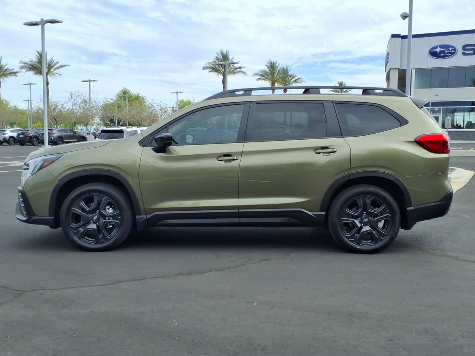 New 2026 Subaru Ascent Bronze Edition w/ Onyx Package AWD/4WD image 4