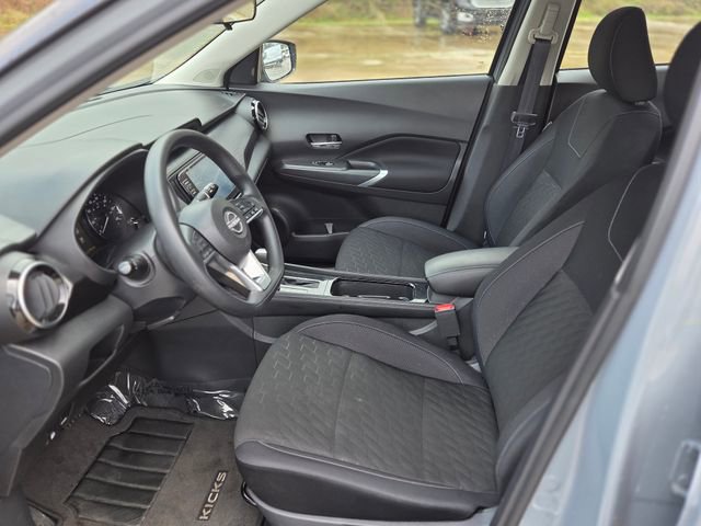 Used 2023 Nissan Kicks SV image 22