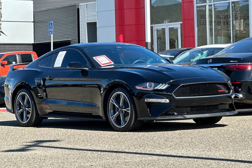 Used 2023 Ford Mustang GT Premium w/ Equipment Group 401A image 2