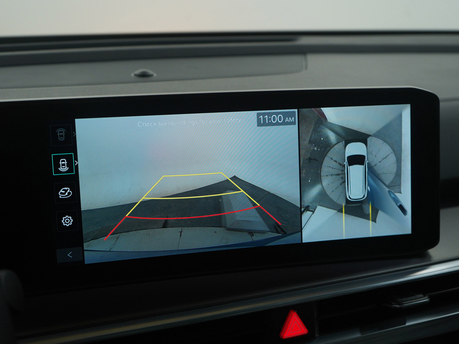 Used 2025 Kia Sorento SX Prestige image 30