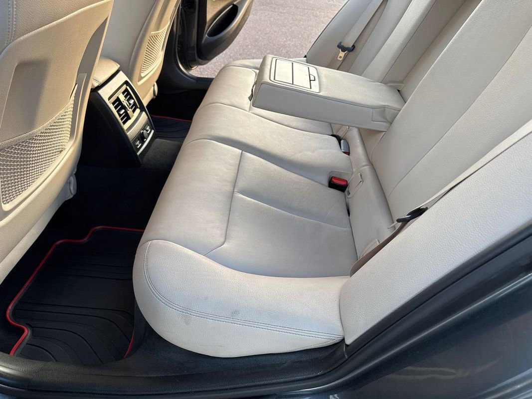 Used 2014 BMW 328i xDrive Sedan image 22