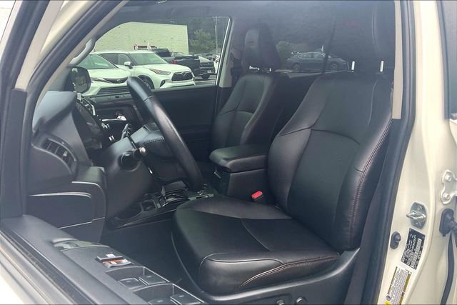 Used 2023 Toyota 4Runner TRD Off-Road Premium w/ Moonroof Package AWD/4WD image 25