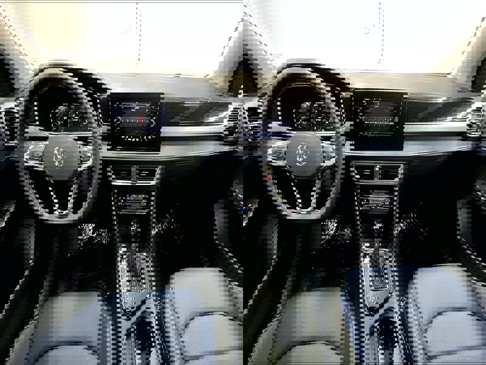 New 2026 Volkswagen Taos SEL image 7