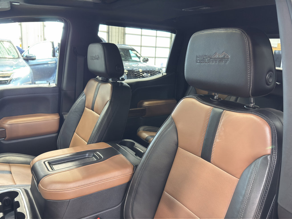Used 2021 Chevrolet Silverado 1500 High Country w/ Technology Package image 19