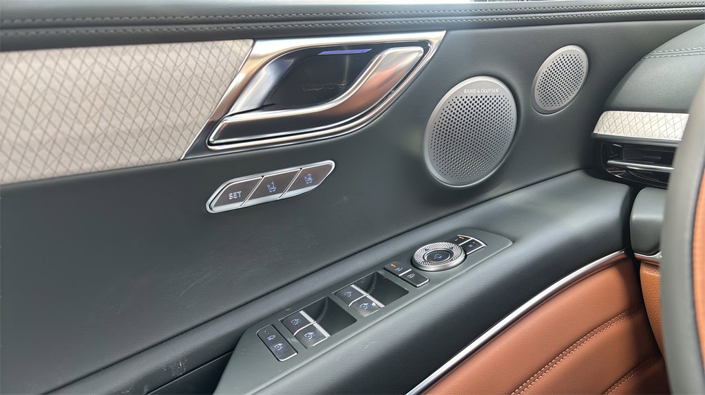 New 2026 Genesis GV80 3.5T Prestige image 16