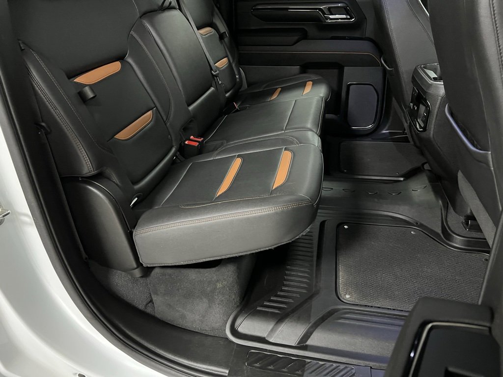 Used 2024 GMC Sierra 2500 AT4 w/ Technology Package image 56