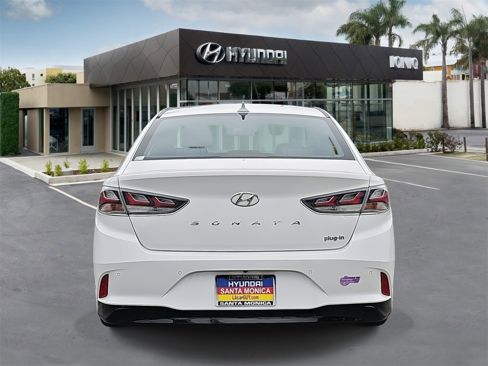 Used 2019 Hyundai Sonata Limited image 4