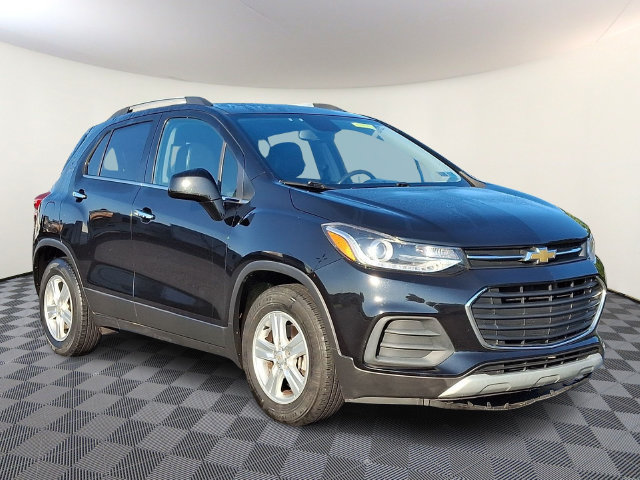 Used 2020 Chevrolet Trax LT w/ LT Convenience Package