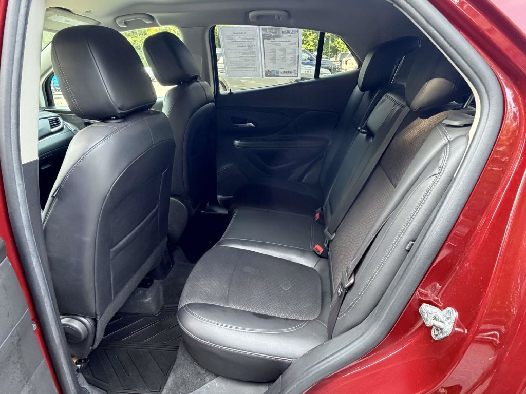 Used 2021 Buick Encore Preferred w/ Safety Package AWD/4WD image 15