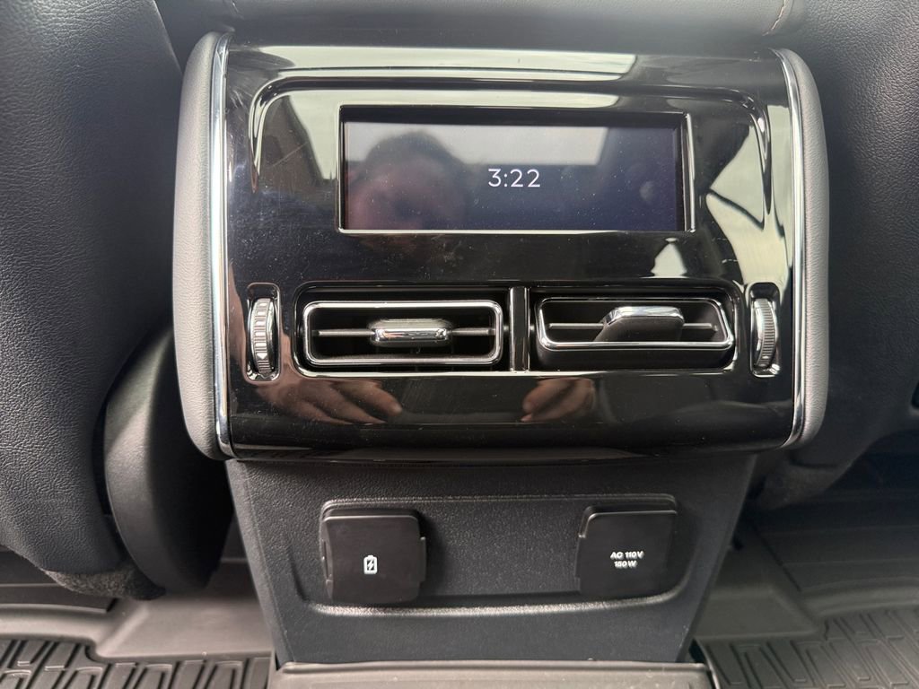 Used 2025 Lincoln Aviator Reserve w/ Equipment Group 201A AWD/4WD image 25