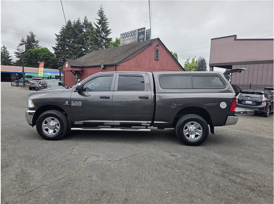 Used 2017 RAM 2500 Tradesman w/ Chrome Appearance Group RWD image 9