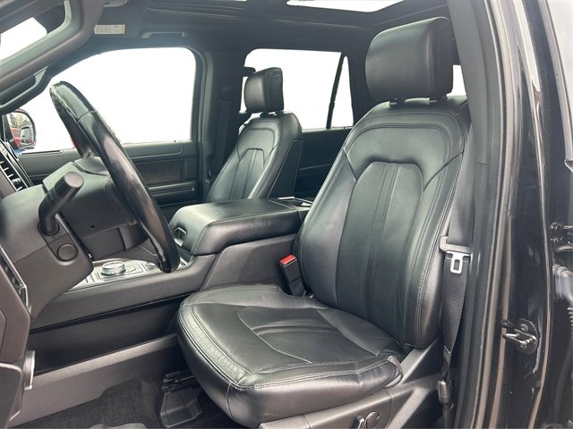 Used 2018 Ford Expedition Max Limited w/ Equipment Group 301A AWD/4WD image 48