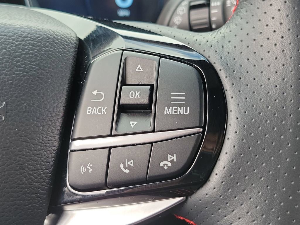 Used 2025 Ford Explorer ST-Line RWD image 6