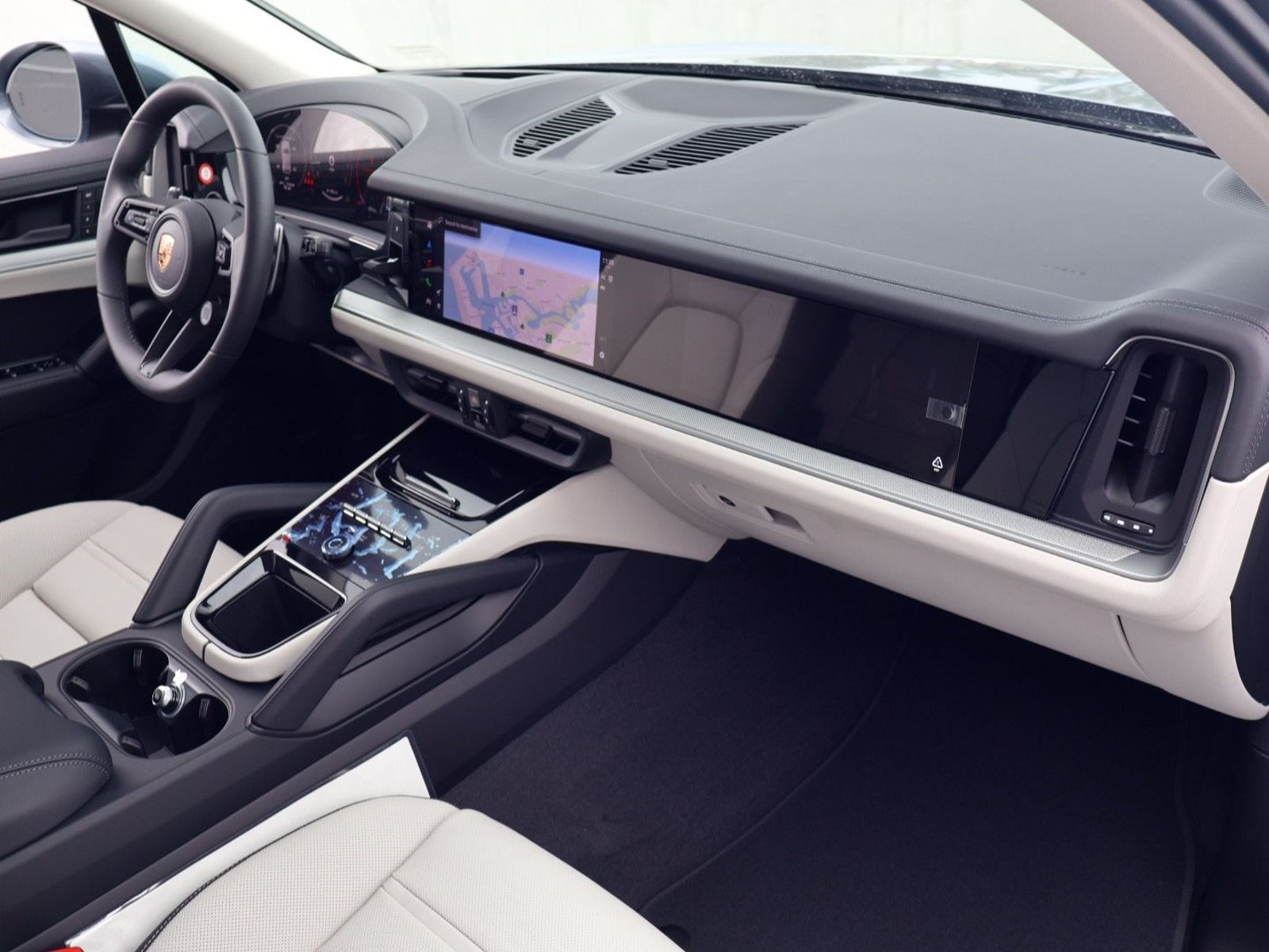 New 2026 Porsche Cayenne AWD/4WD image 25