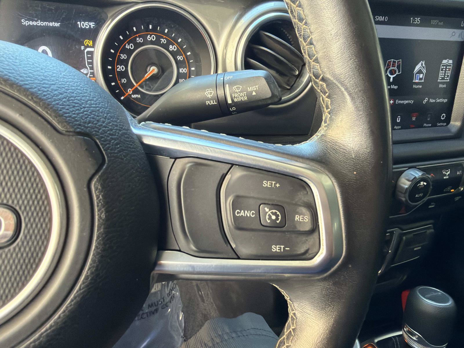 Used 2020 Jeep Gladiator Overland AWD/4WD image 17