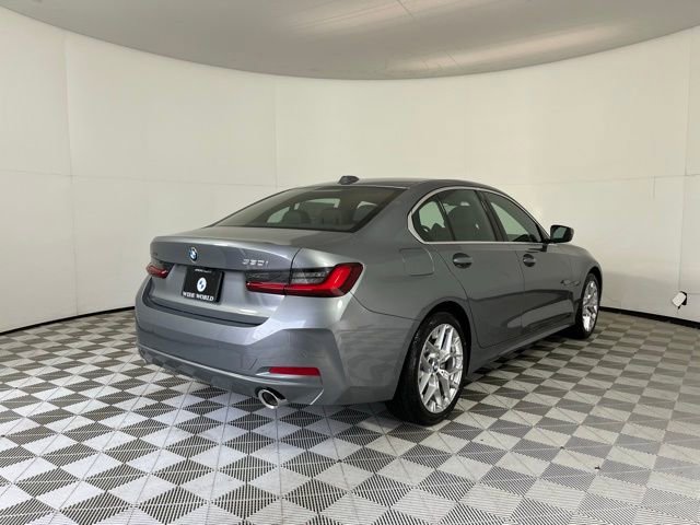 Used 2025 BMW 330i xDrive Sedan w/ Premium Package image 7