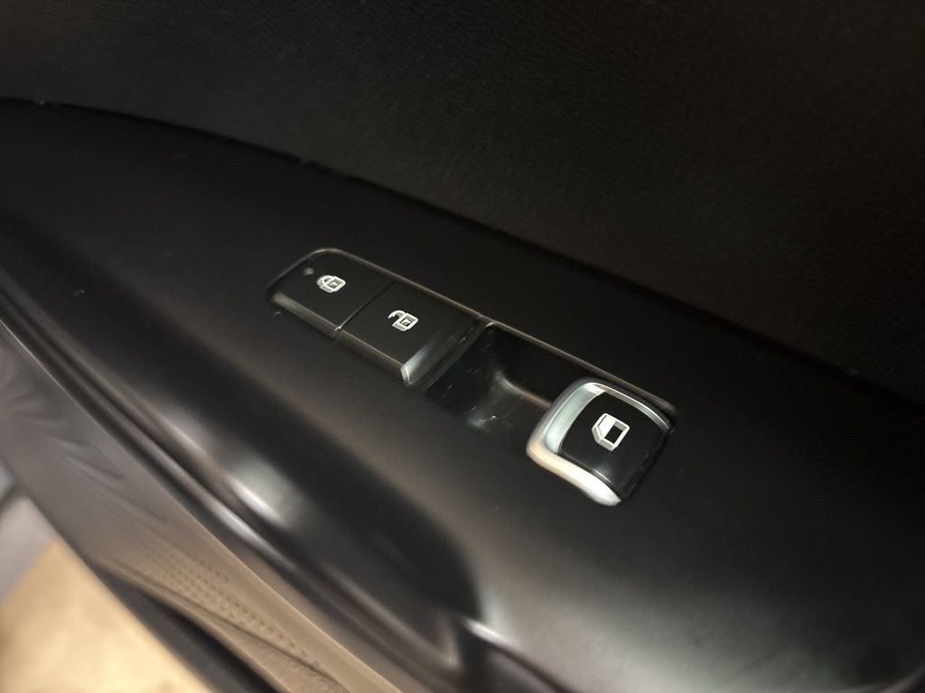 Used 2021 Kia K5 LX image 19