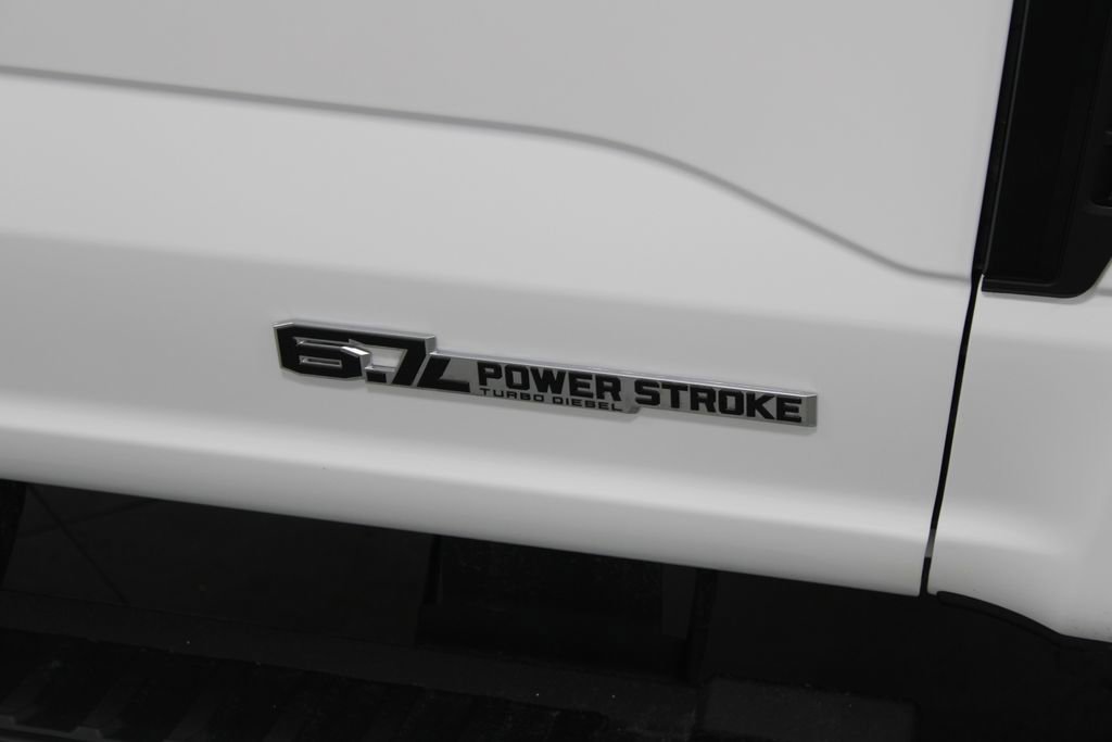 New 2026 Ford F250 XLT w/ XLT Premium Package image 12