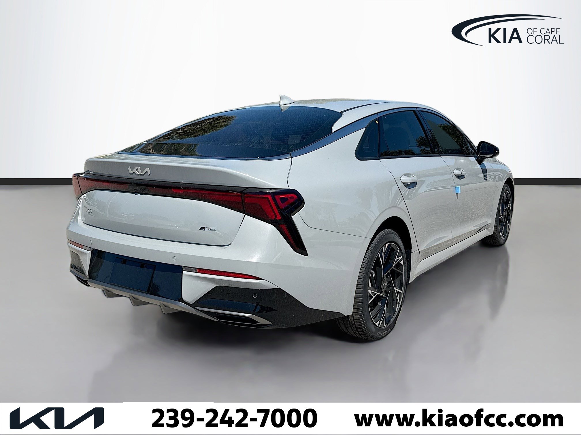 New 2026 Kia K5 GT-Line w/ GT-Line Red Interior Package FWD image 5