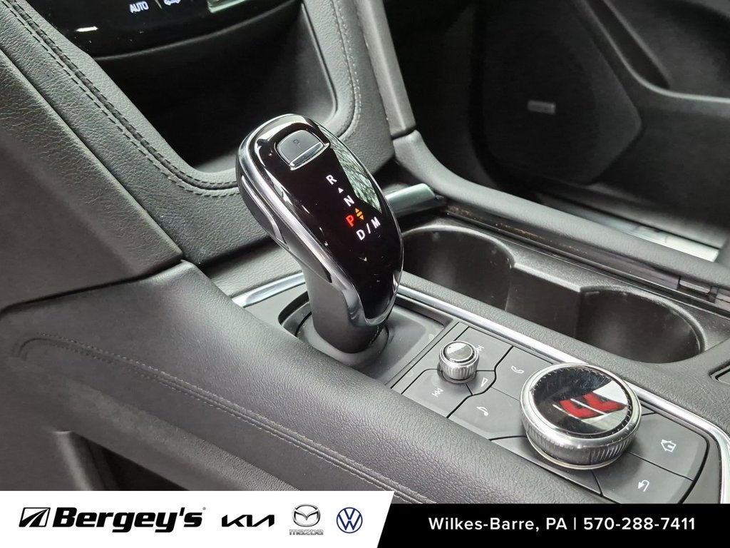 Used 2022 Cadillac XT5 Luxury AWD/4WD image 29