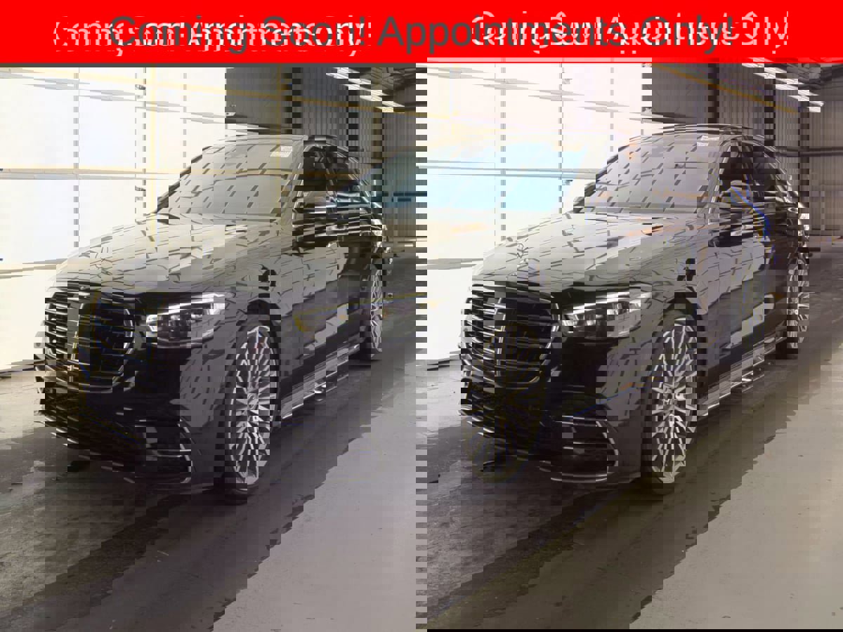 Used 2023 Mercedes-Benz S 500 4MATIC Sedan w/ AMG Line image 1
