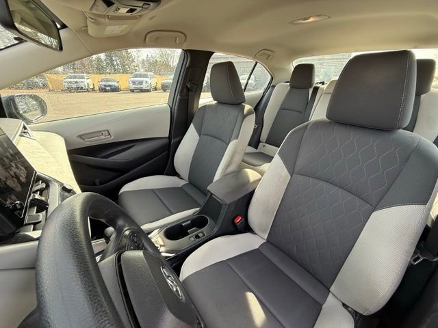 Used 2023 Toyota Corolla LE image 9