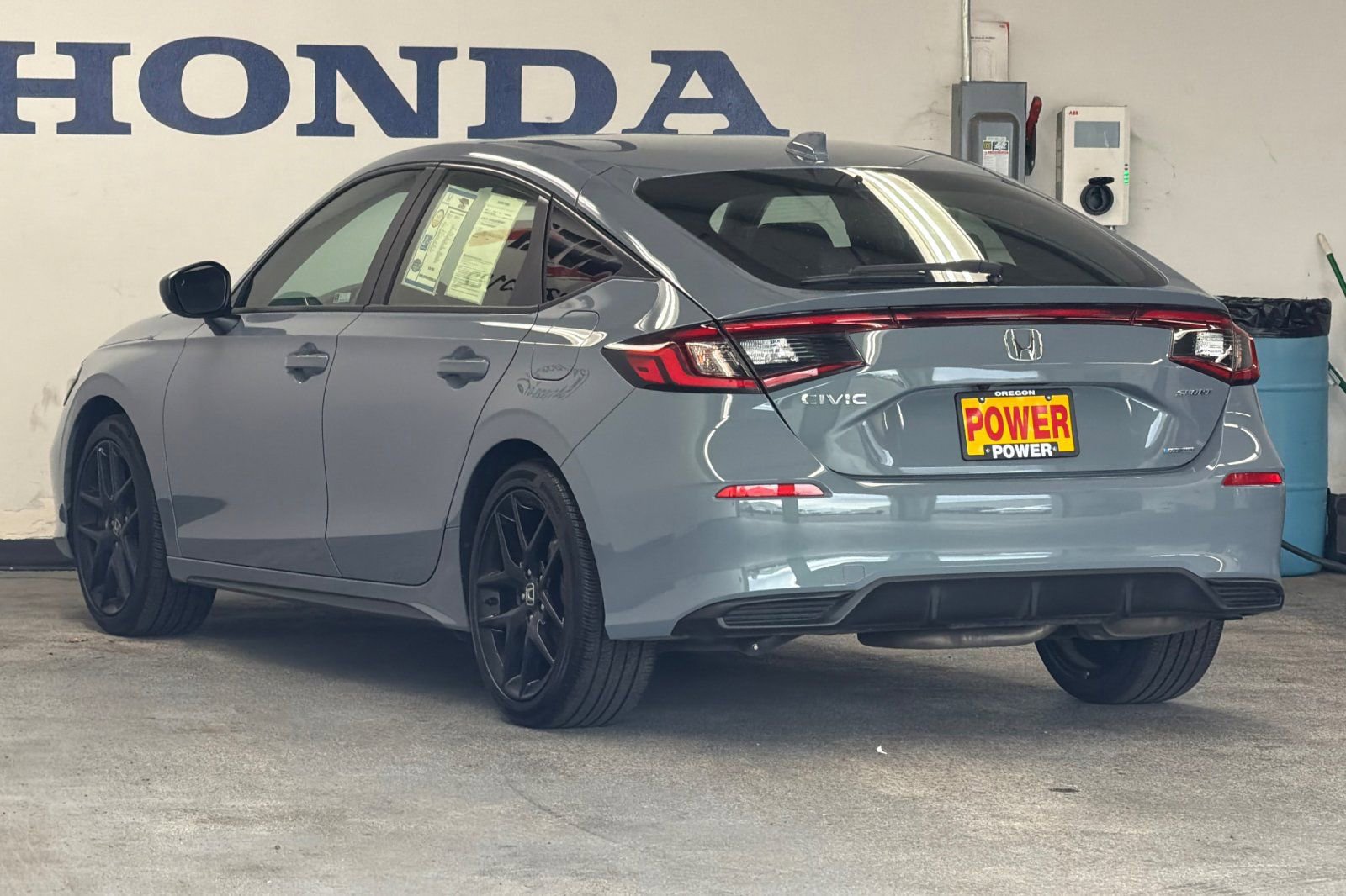 Used 2025 Honda Civic Sport image 5