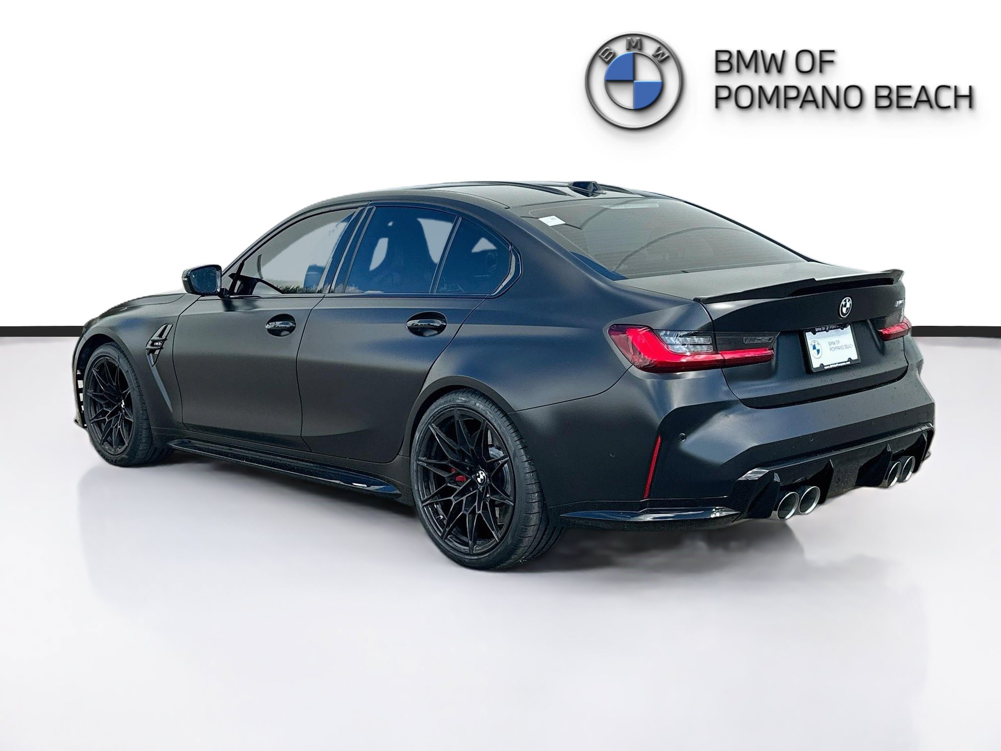 Used 2025 BMW M3 w/ Executive Package RWD image 5