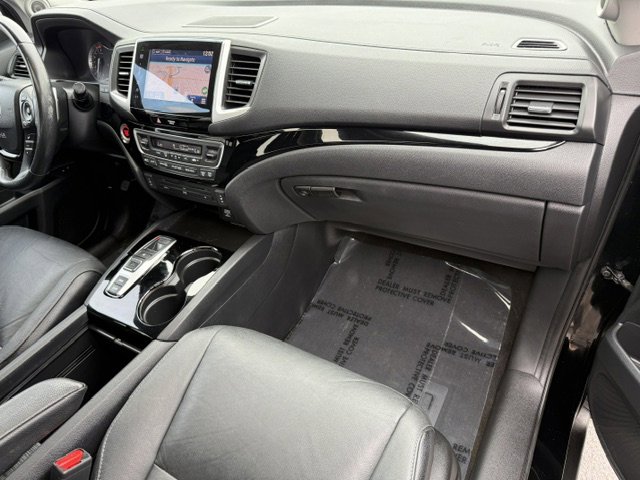 Used 2016 Honda Pilot Touring image 21