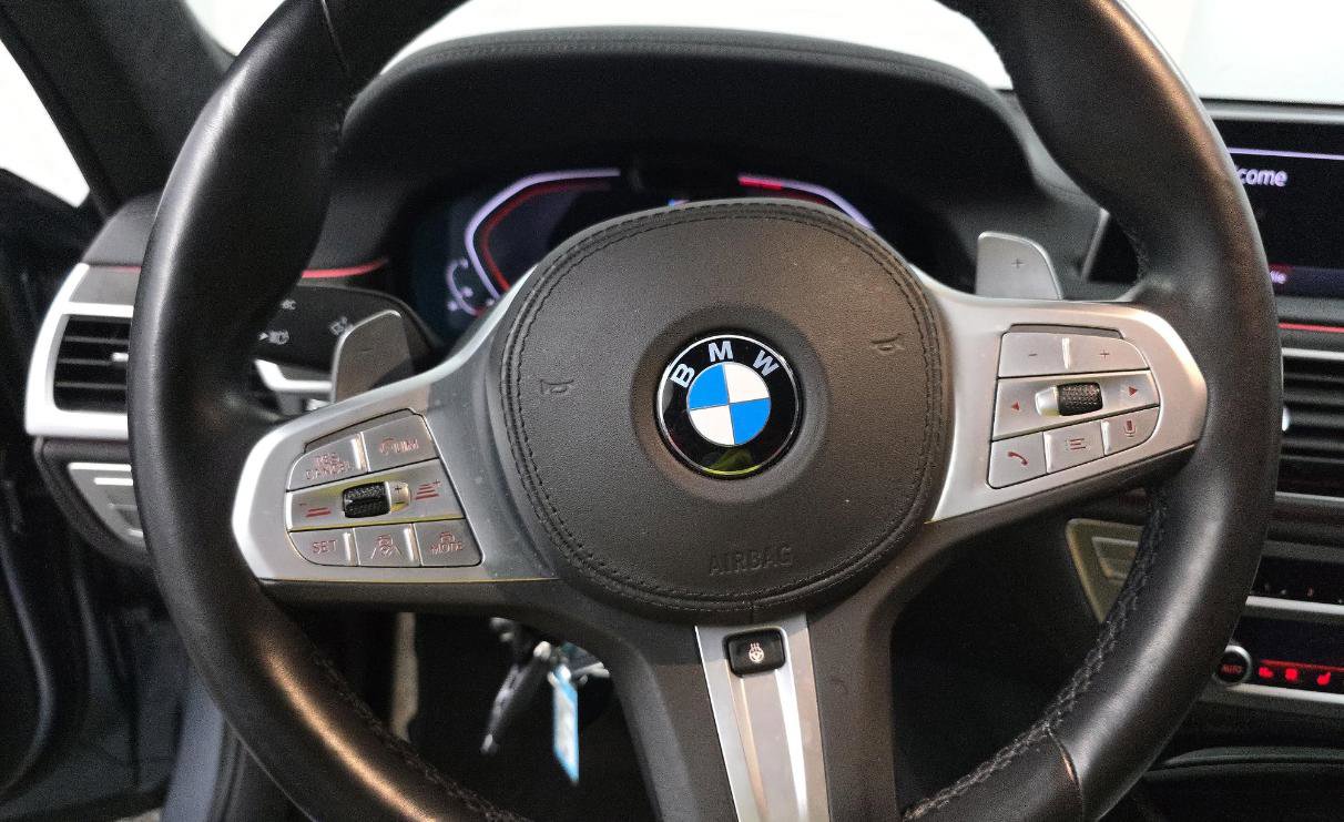 Used 2022 BMW 750i xDrive w/ Executive Package image 9