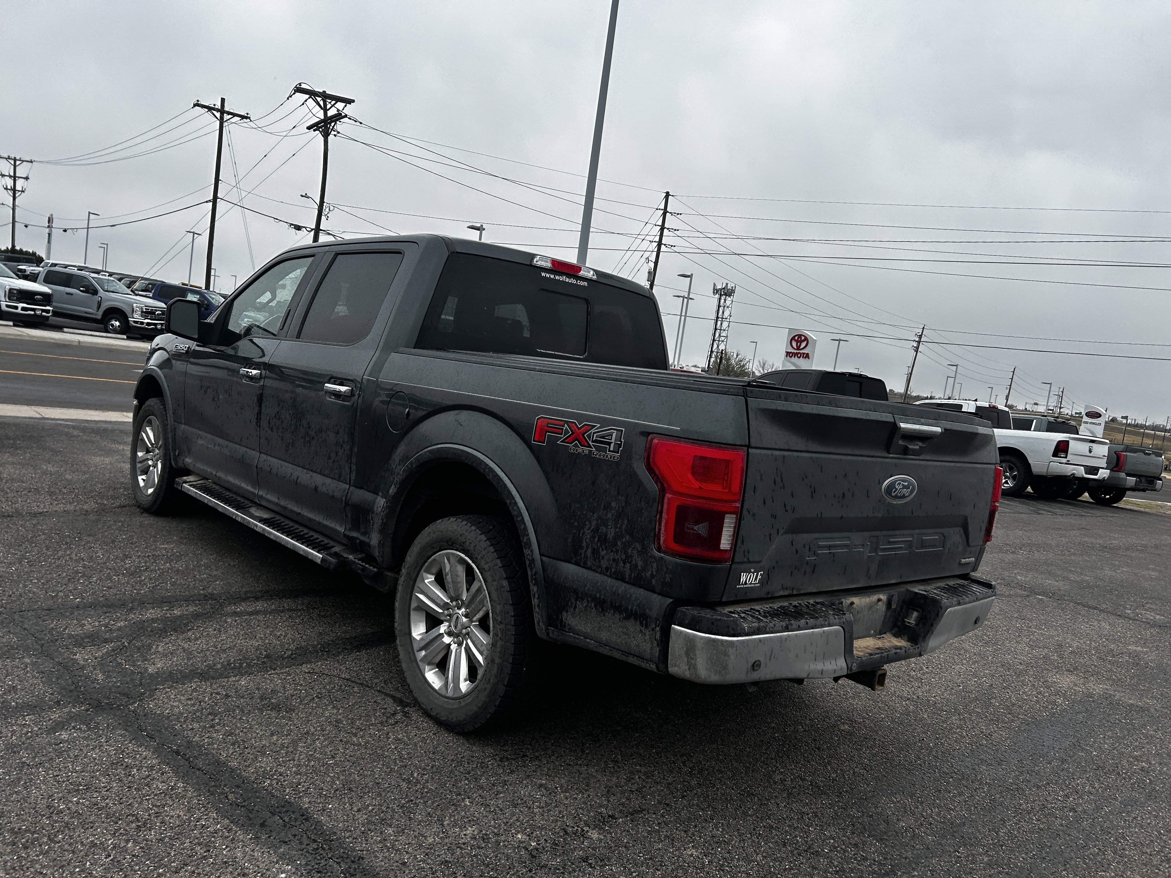 Used 2018 Ford F150 Lariat w/ Equipment Group 502A Luxury AWD/4WD image 3