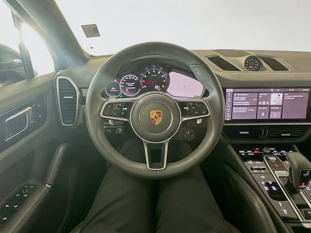 Used 2021 Porsche Cayenne Coupe AWD/4WD image 11