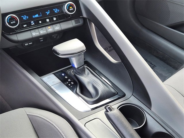 Certified 2023 Hyundai Elantra SEL image 15
