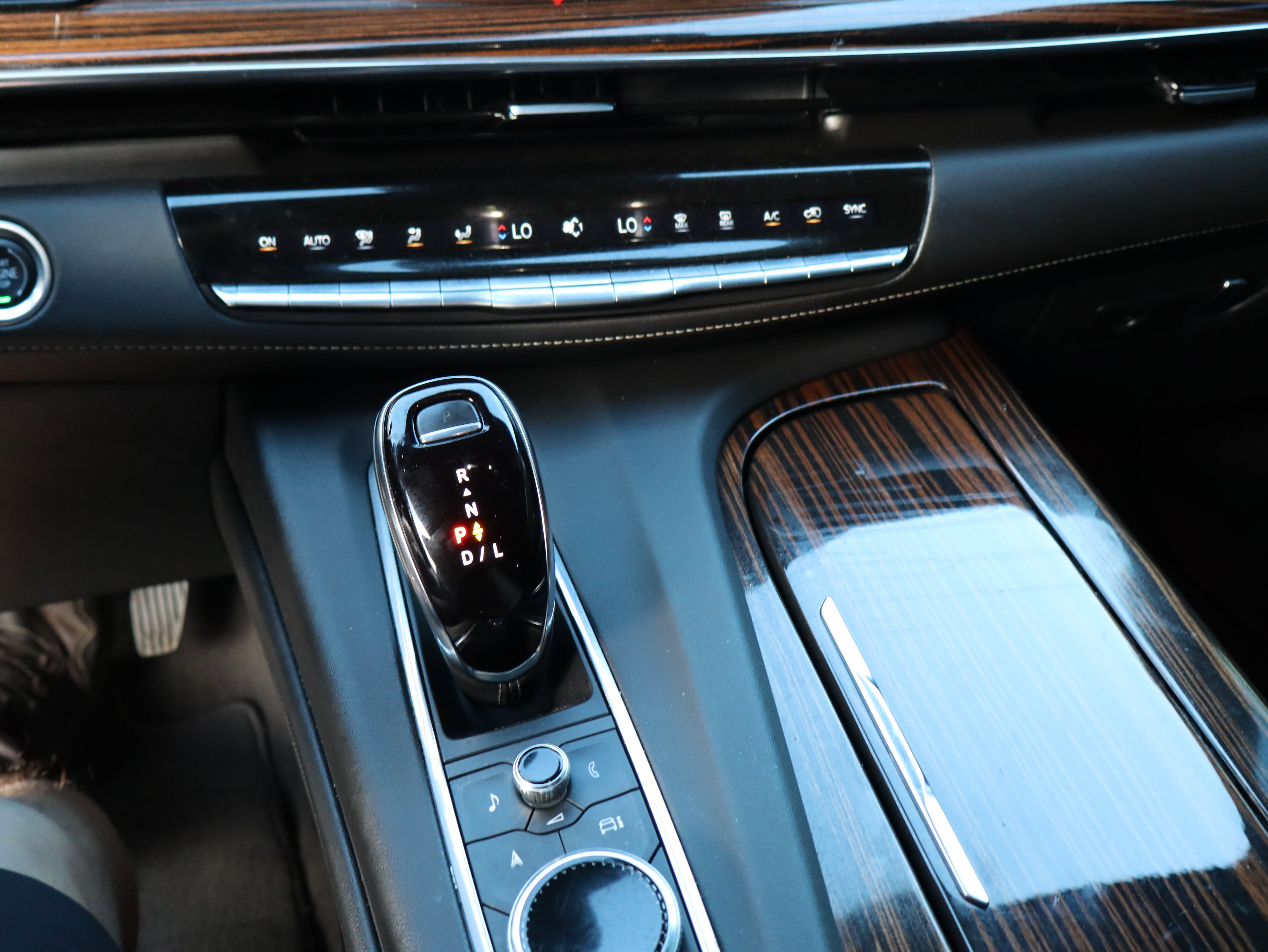 Used 2023 Cadillac Escalade Premium Luxury w/ LPO, Floor Liner Package image 32