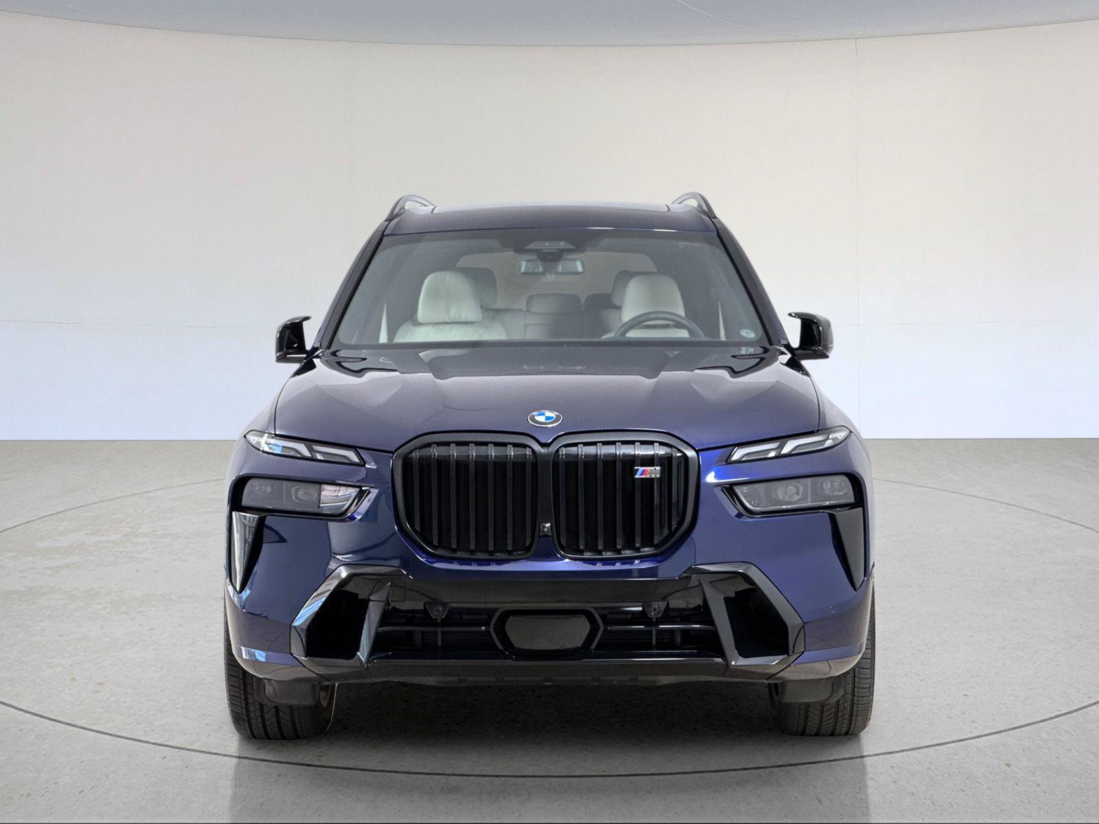 Used 2026 BMW X7 M60i AWD/4WD image 9